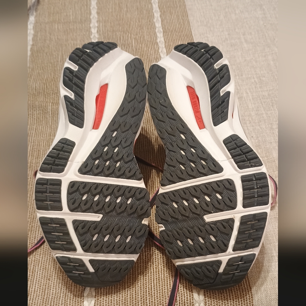 Mizuno Wave Inspire 17 - Picture 5 of 7